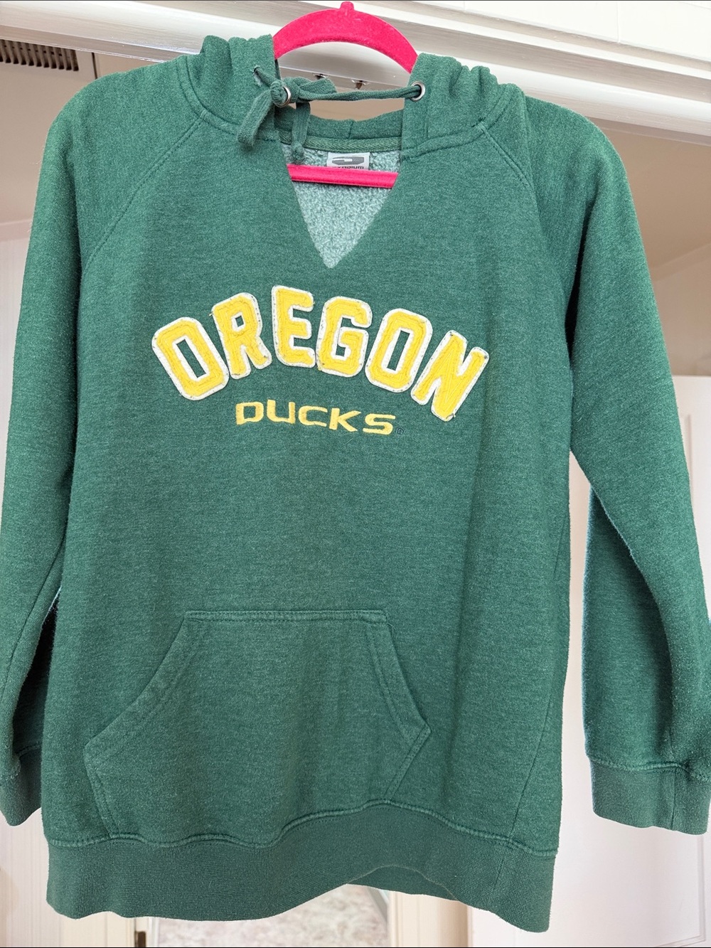 Stadium Athletics Oregon Ducks Split V-Neck Pullover Hoodie